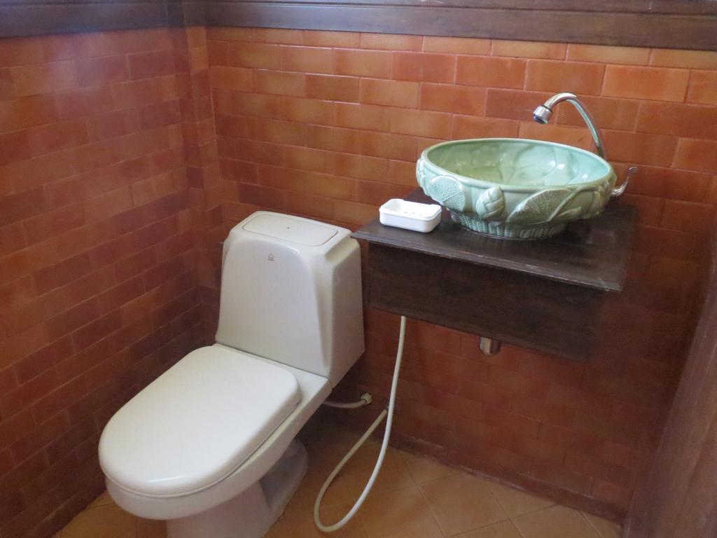 Baanlek Home Stay Chiang Mai Exterior photo
