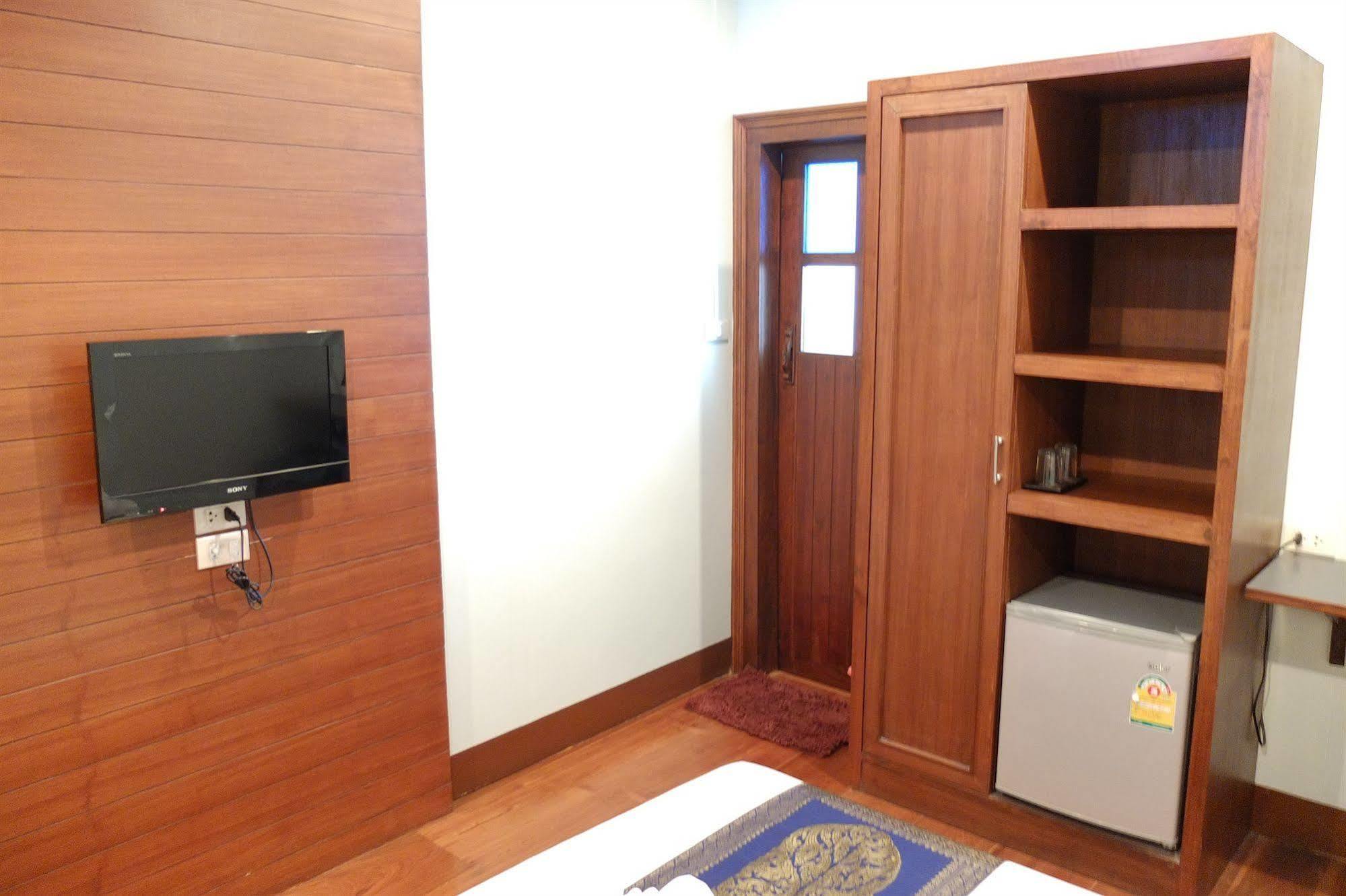 Baanlek Home Stay Chiang Mai Exterior photo